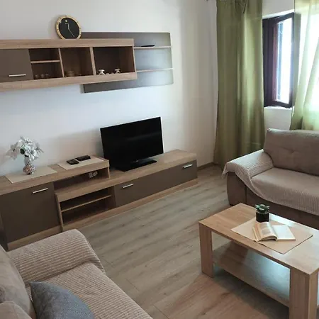 Apartment Ljube Omiš Zewnętrze zdjęcie